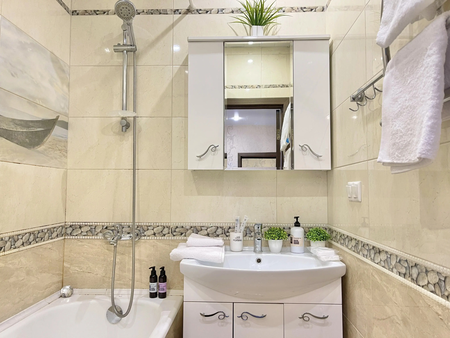 Квартира Трехкомнатная квартира Good Sleep Apartments