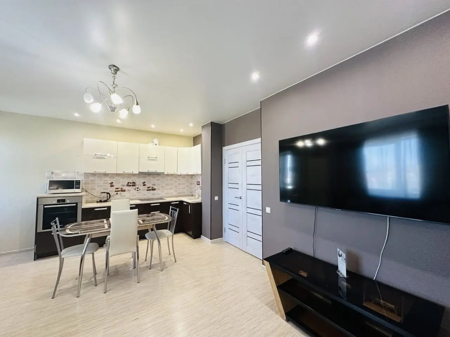 Квартира Nasutki38 Акварель