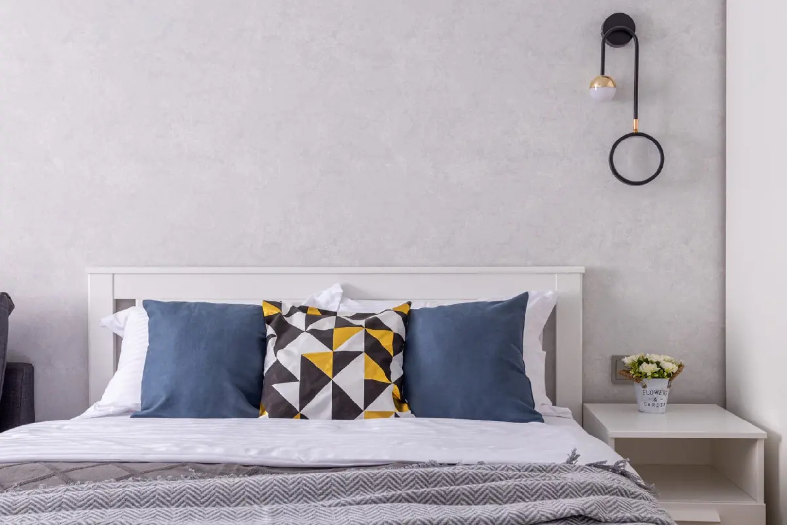 Апартаменты LikeHome Сапфир вблизи парка Галицкого