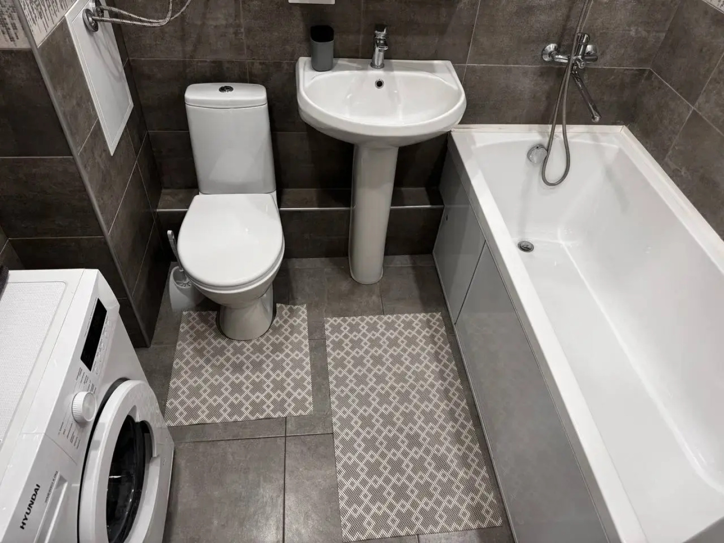 Квартира на левом берегу у ДК Кирова