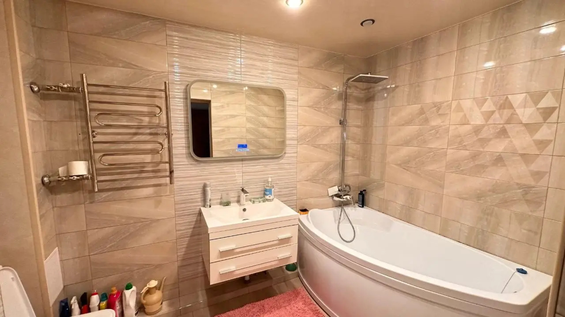 Квартира с видом на Кавказский хребет