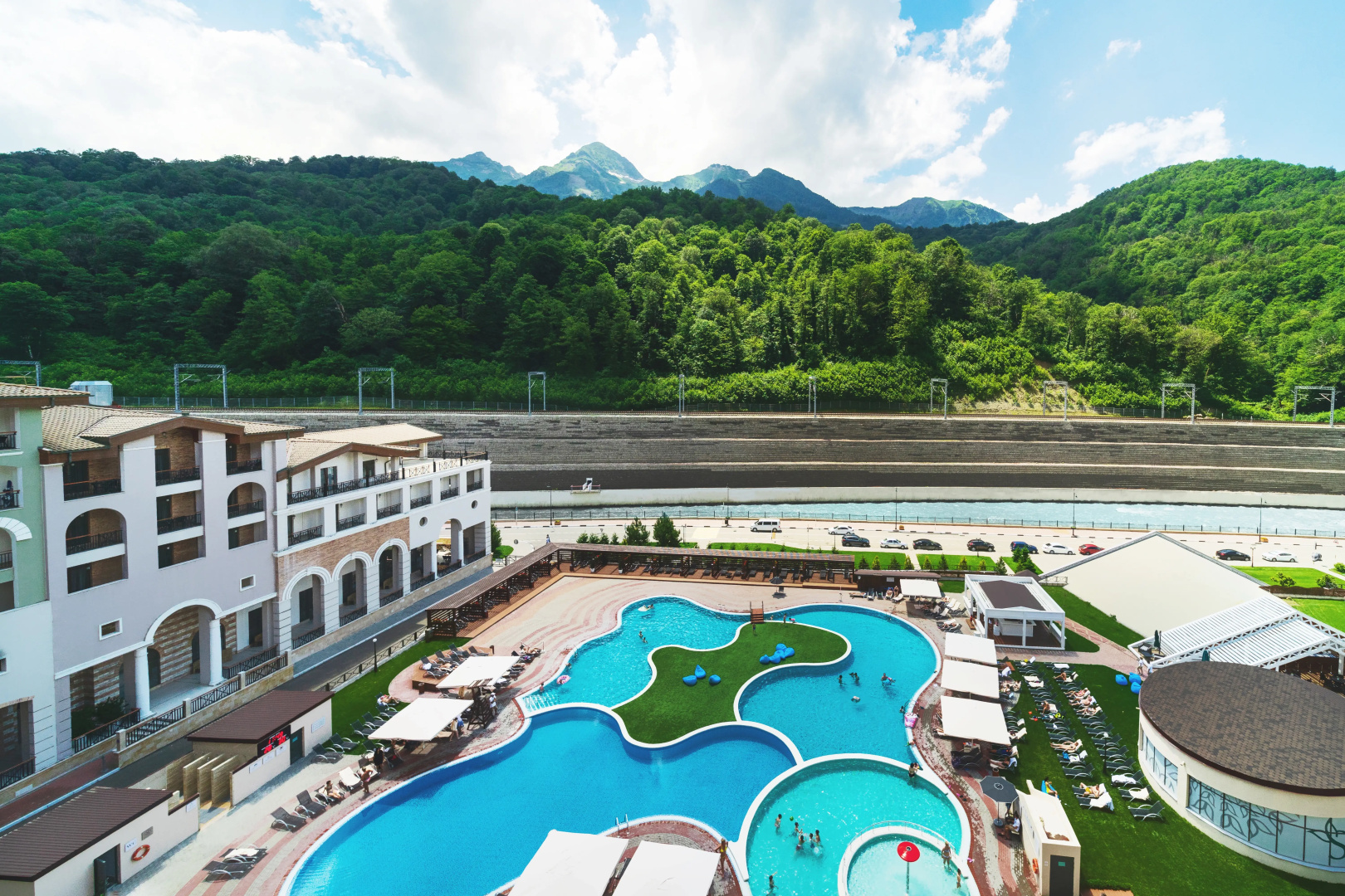 Отель Marriott Krasnaya Polyana