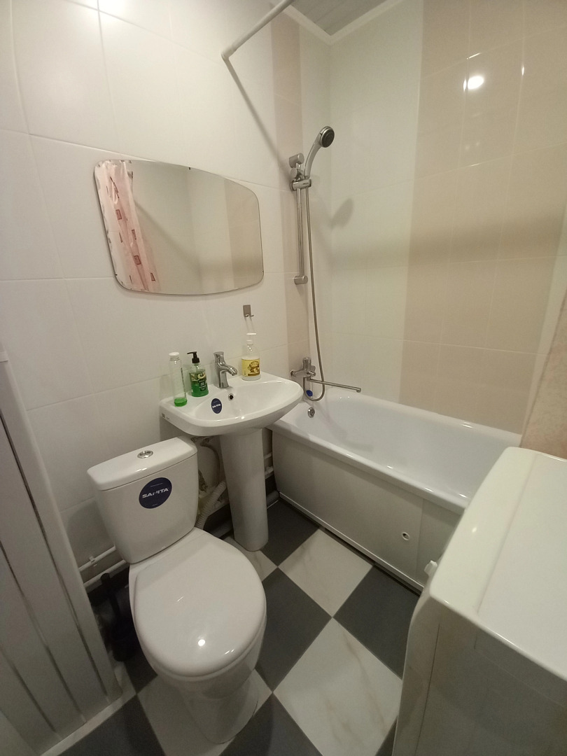 Квартира 1к по Тихонова 8