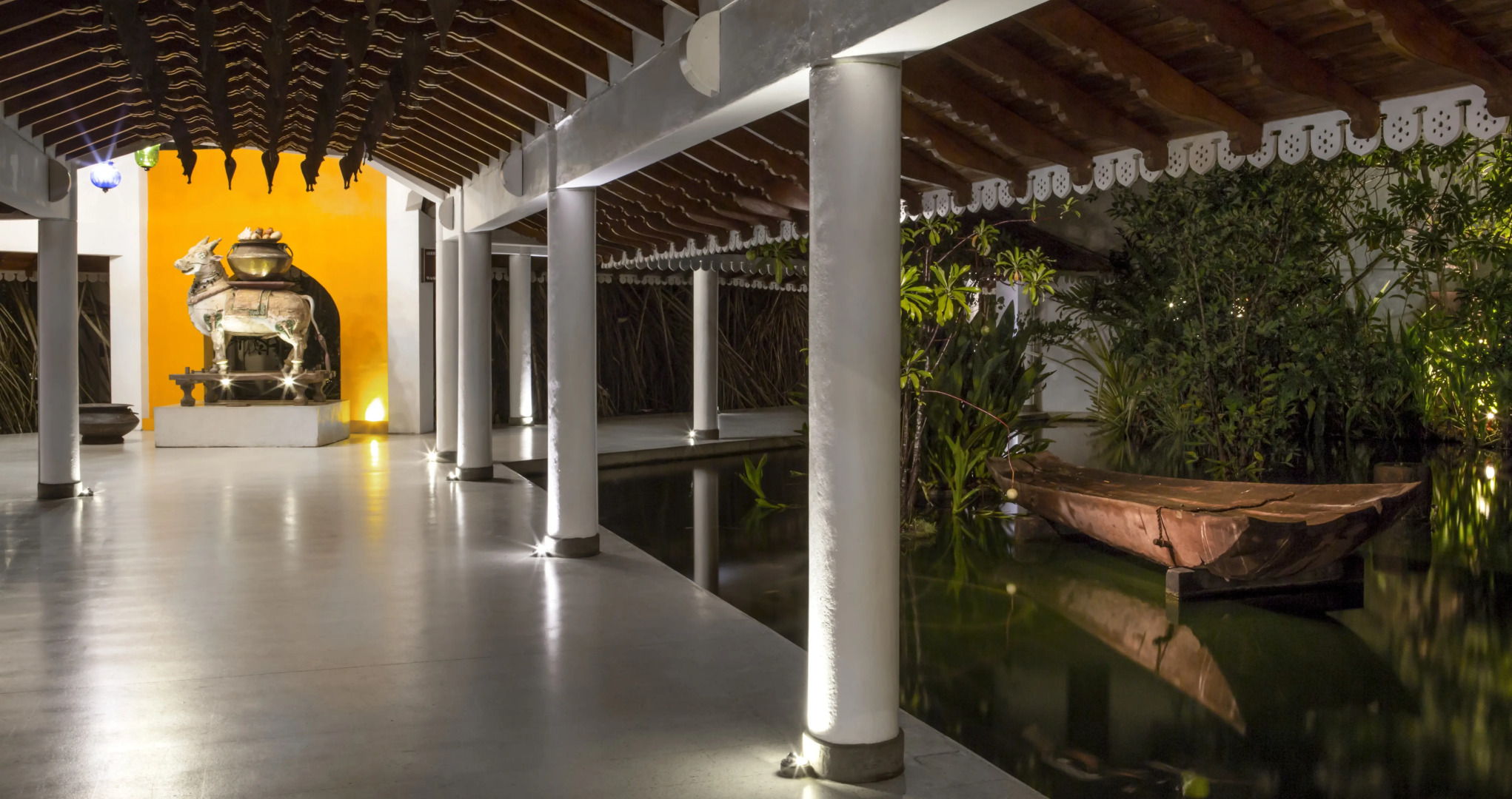 Отель Tangerine Beach