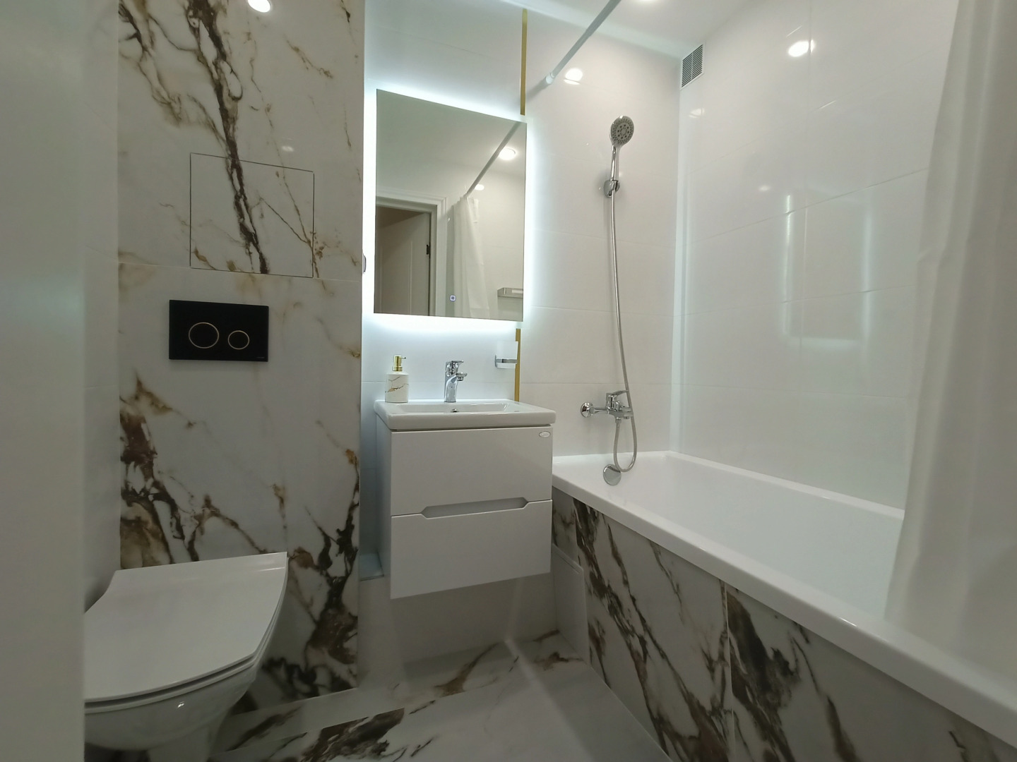 Апартаменты Квартира на Музее Янтаря