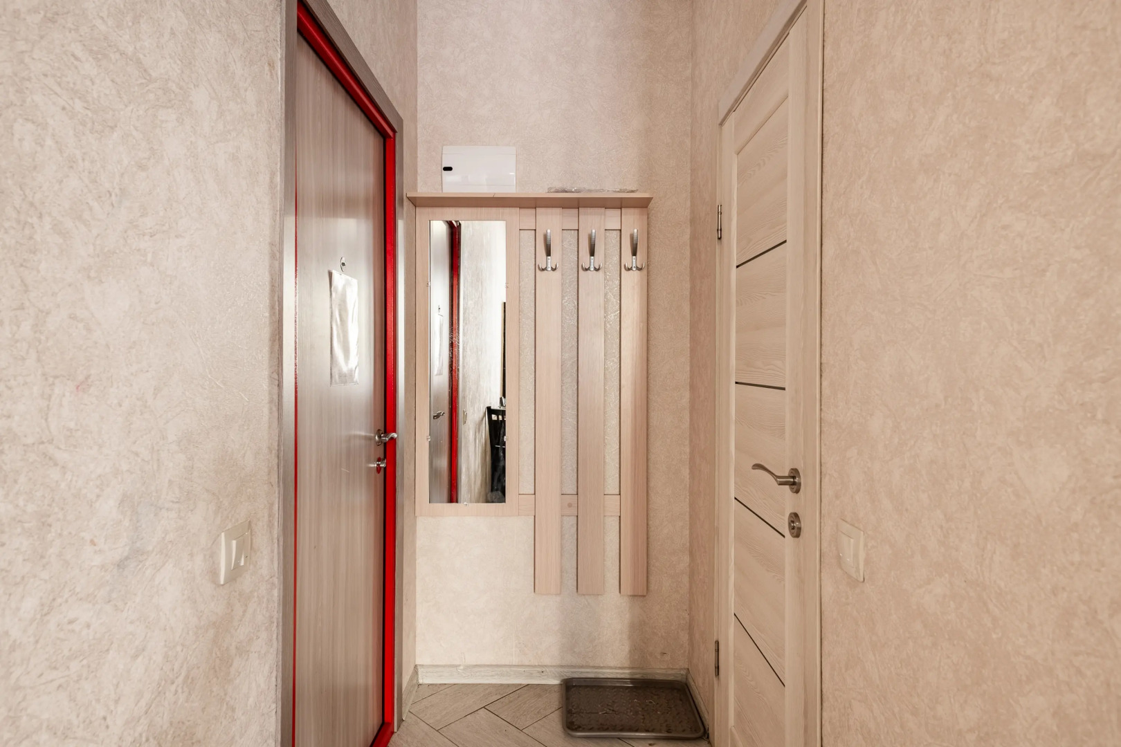 Апартаменты Гости Любят у метро Рассказовка Розовая