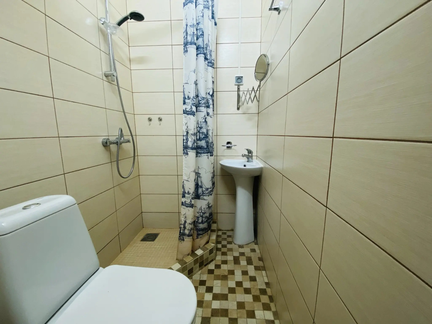 Гостиница БТИ-2