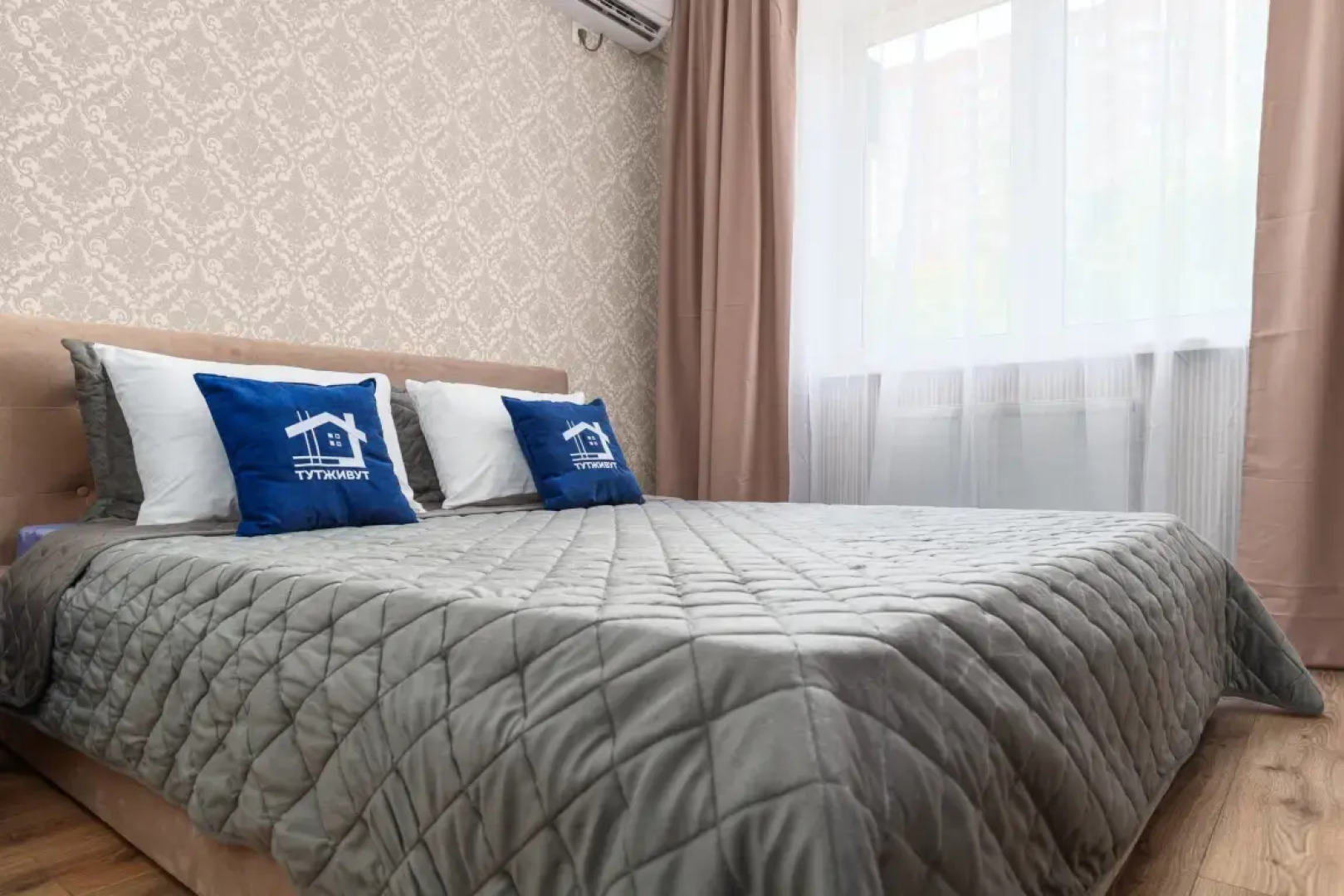 Апартаменты с Видом на Город Тут Живут Парк и Стадион