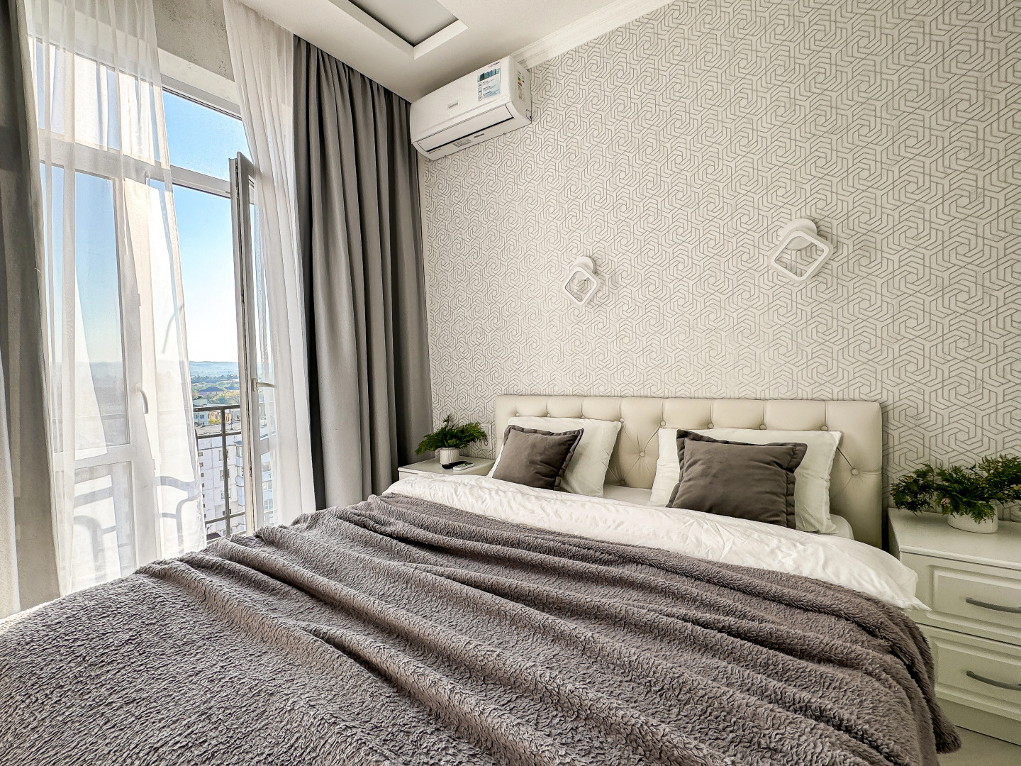 Апартаменты Krymsk Home на Жукова