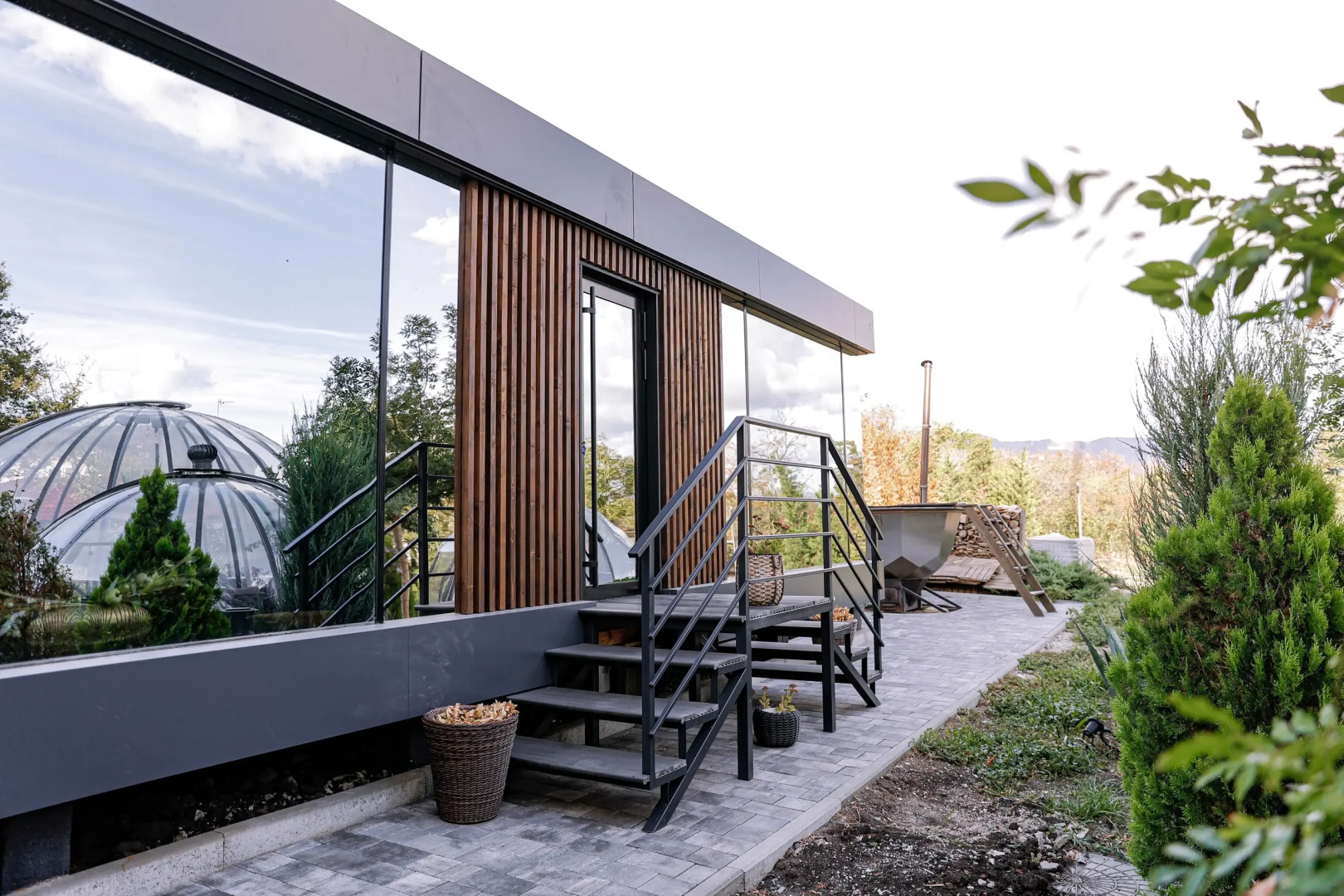 Отель Лотос