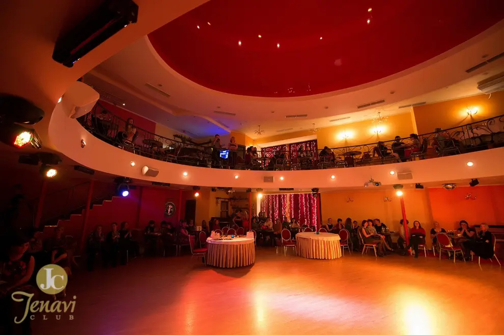 Отель Jenavi Club