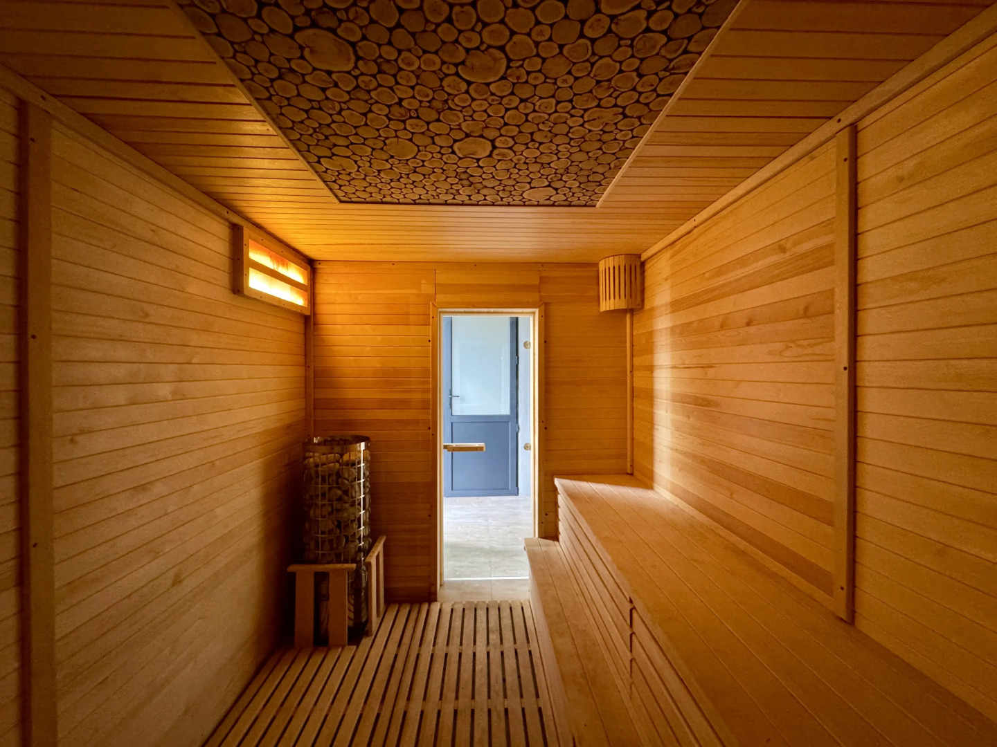 Вилла Аврора