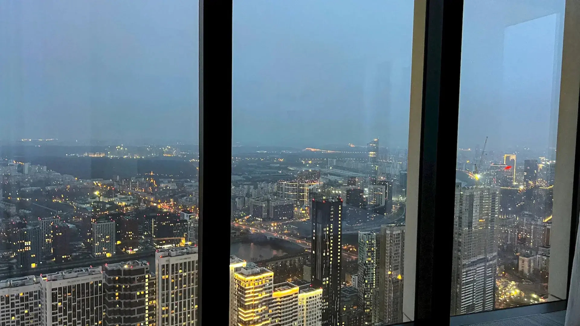 Апартаменты Москва Сити Platinum угловой вид 57 этаж 3 комнаты