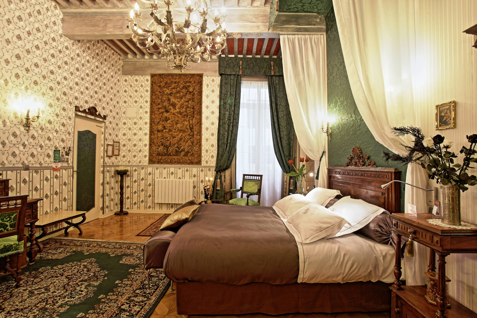 Отель Renaissance