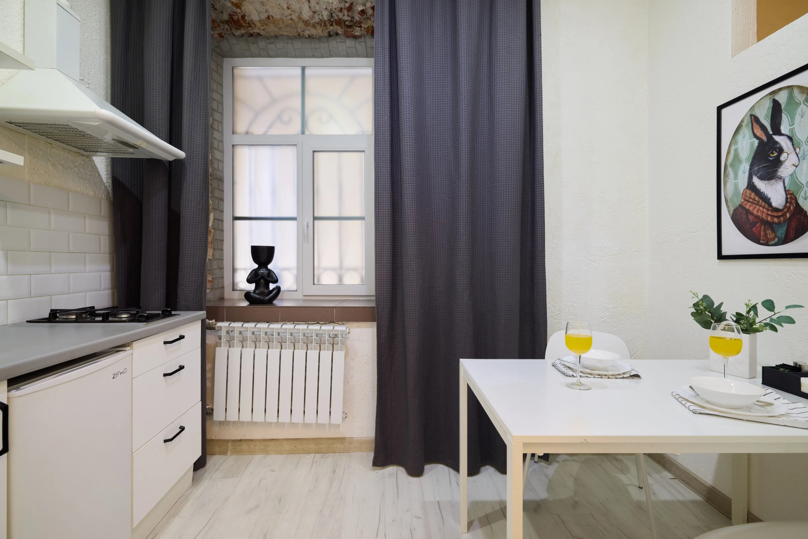 Квартира RoomyRoom на Английском проспекте