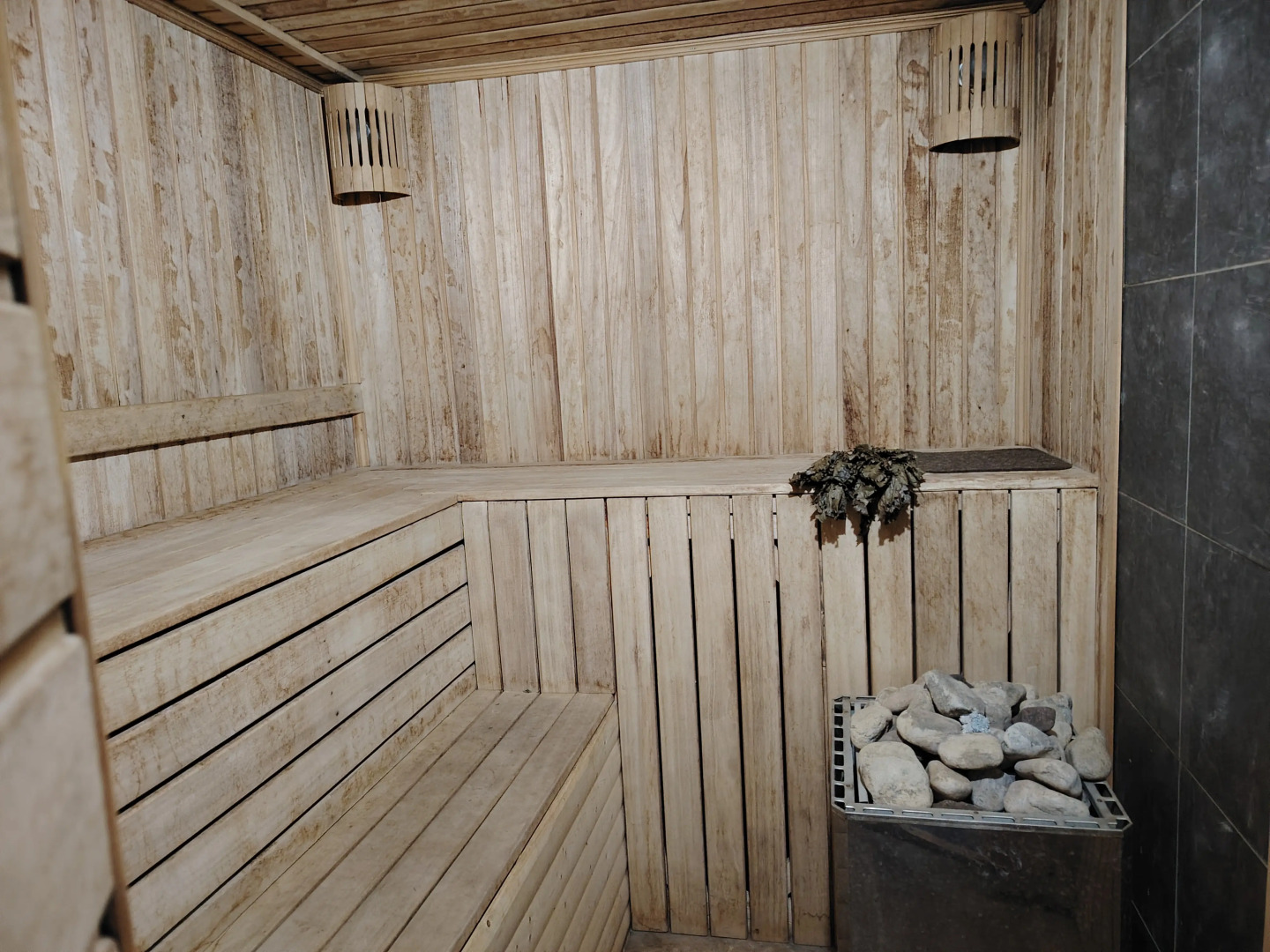 Частный дом Дом в центре города с сауной и караоке