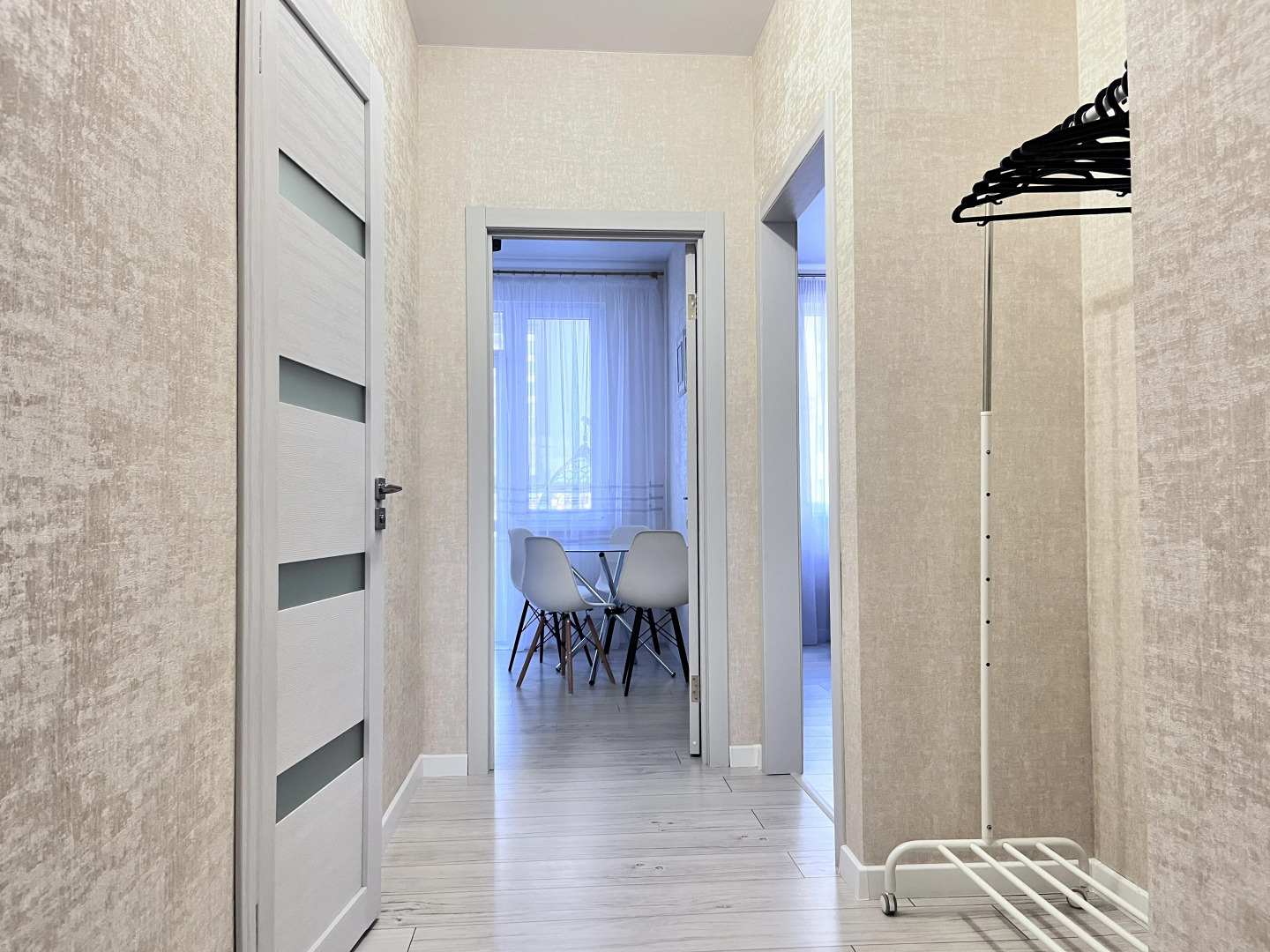 Квартира Крымской Весны 5/4