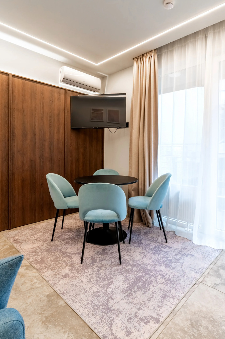 Отель Эльпида