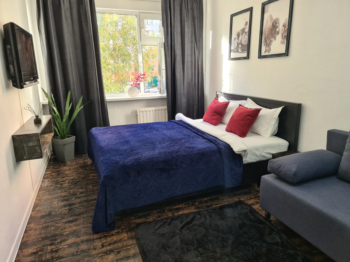 Апартаменты по Интернациональной 3 Комнаты