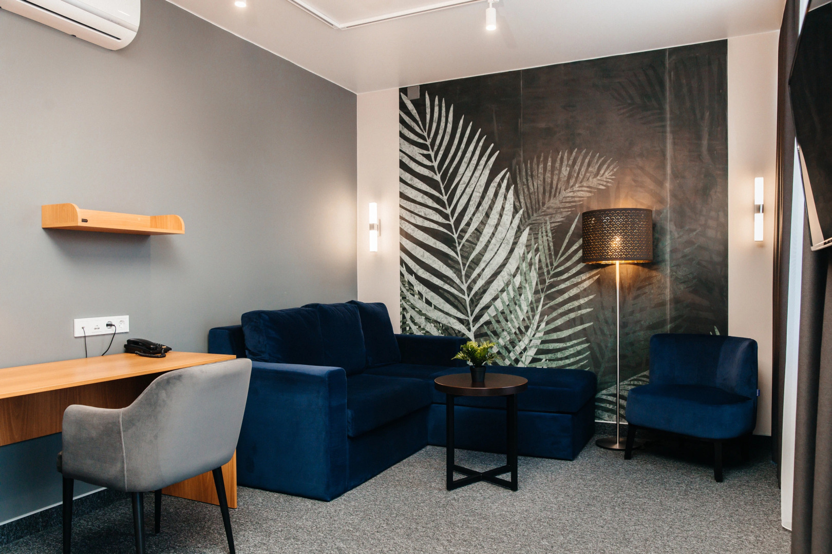 Отель Родник