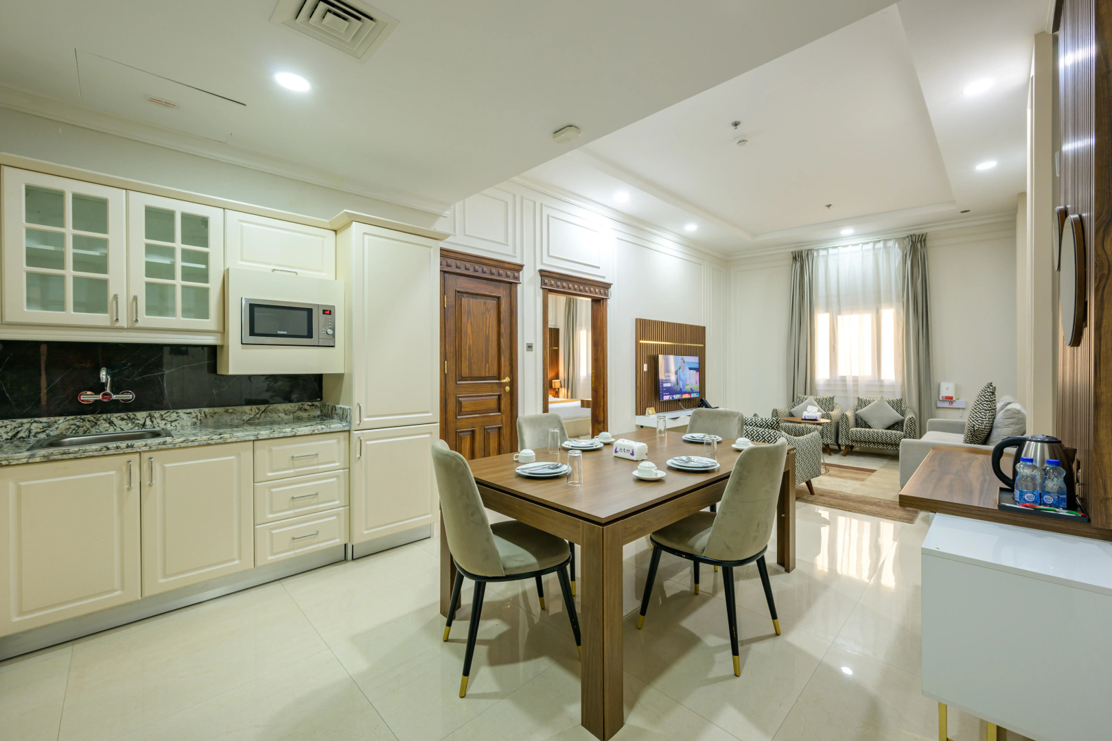 Отель Abraj INN Royal