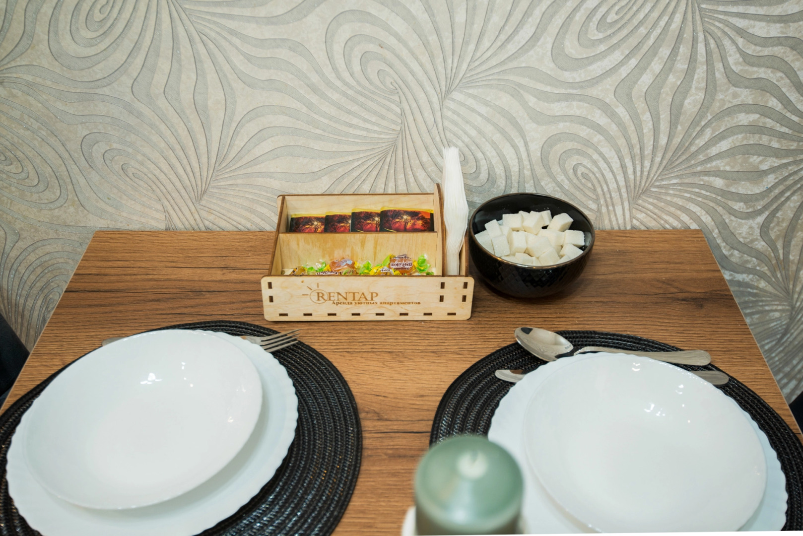 Квартира 2-к у залива в новом доме на Пирогова 2/2 от RentAp, 6 сп.мест