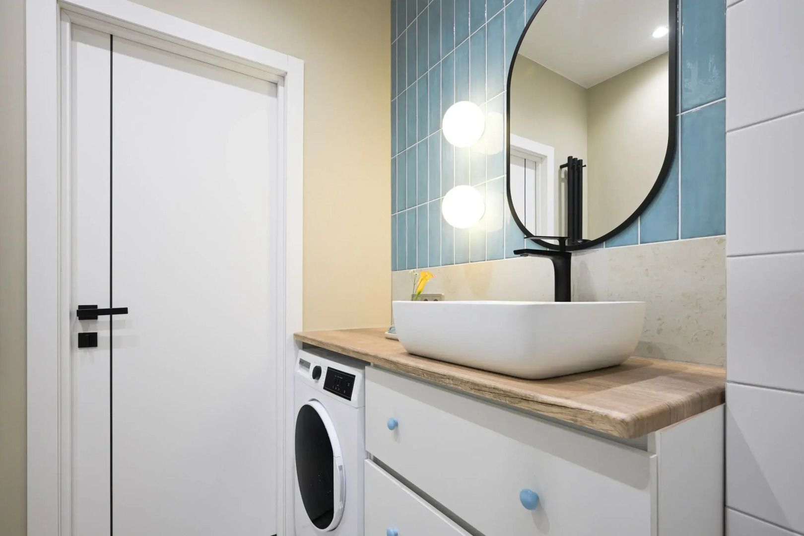 Квартира с бирюзовым настроением