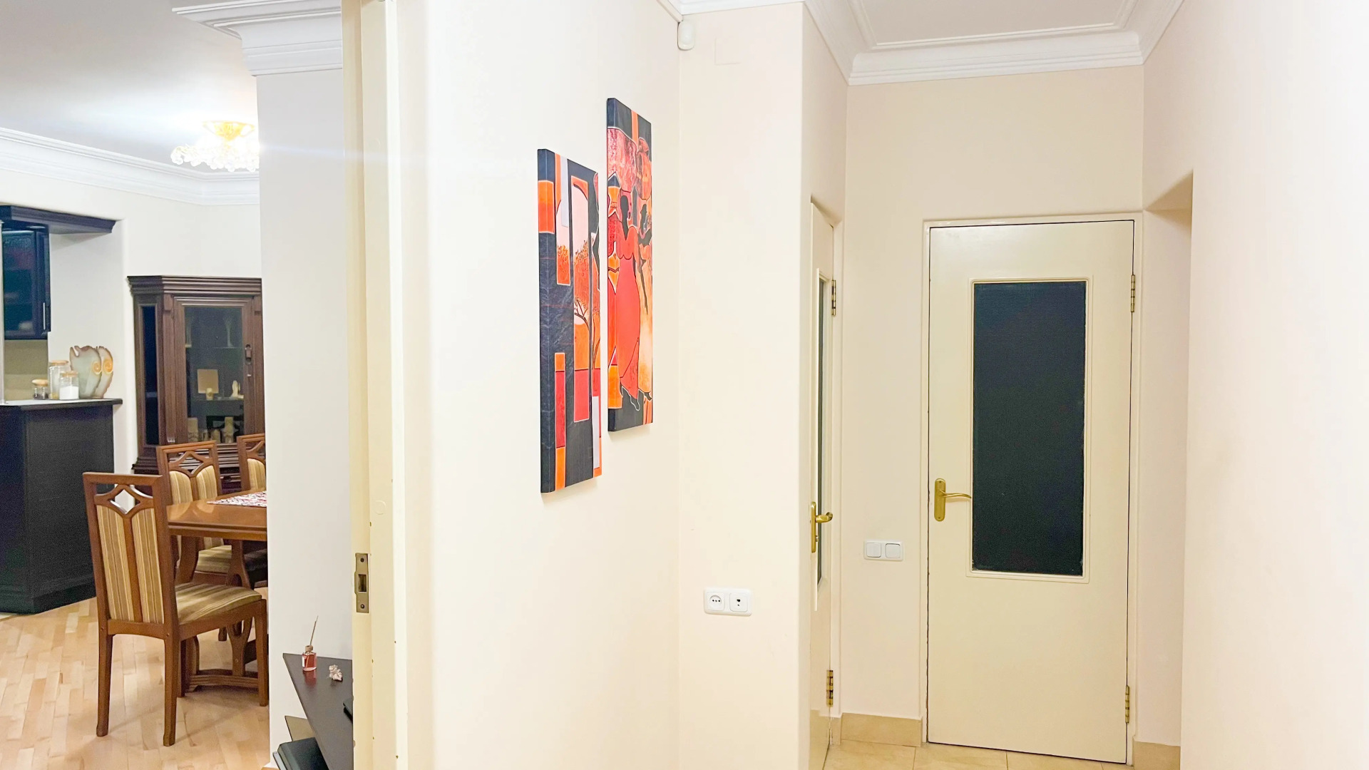 Апартаменты на втором этаже