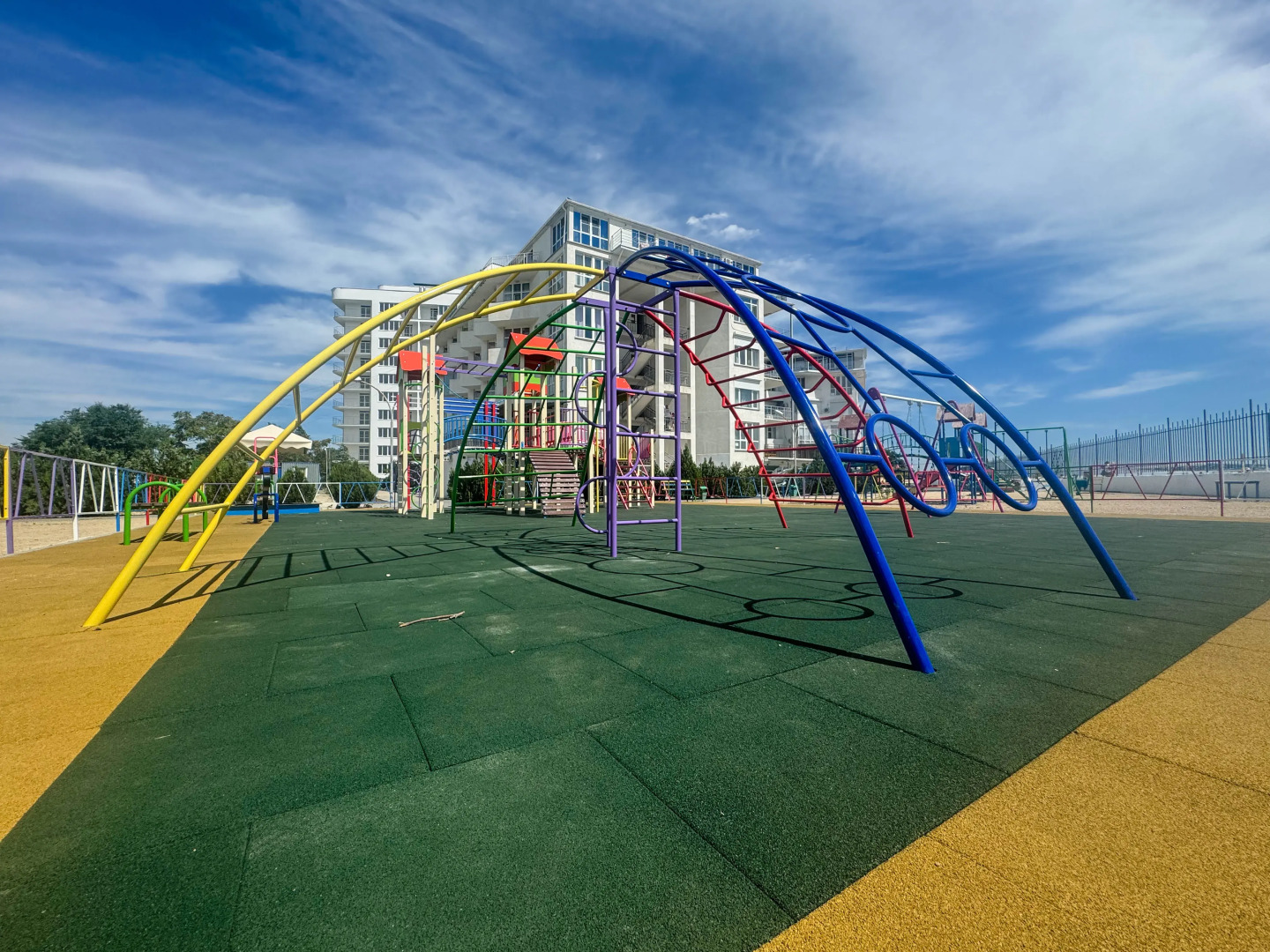 Просторные двухкомнатные апартаменты Loft-Apart