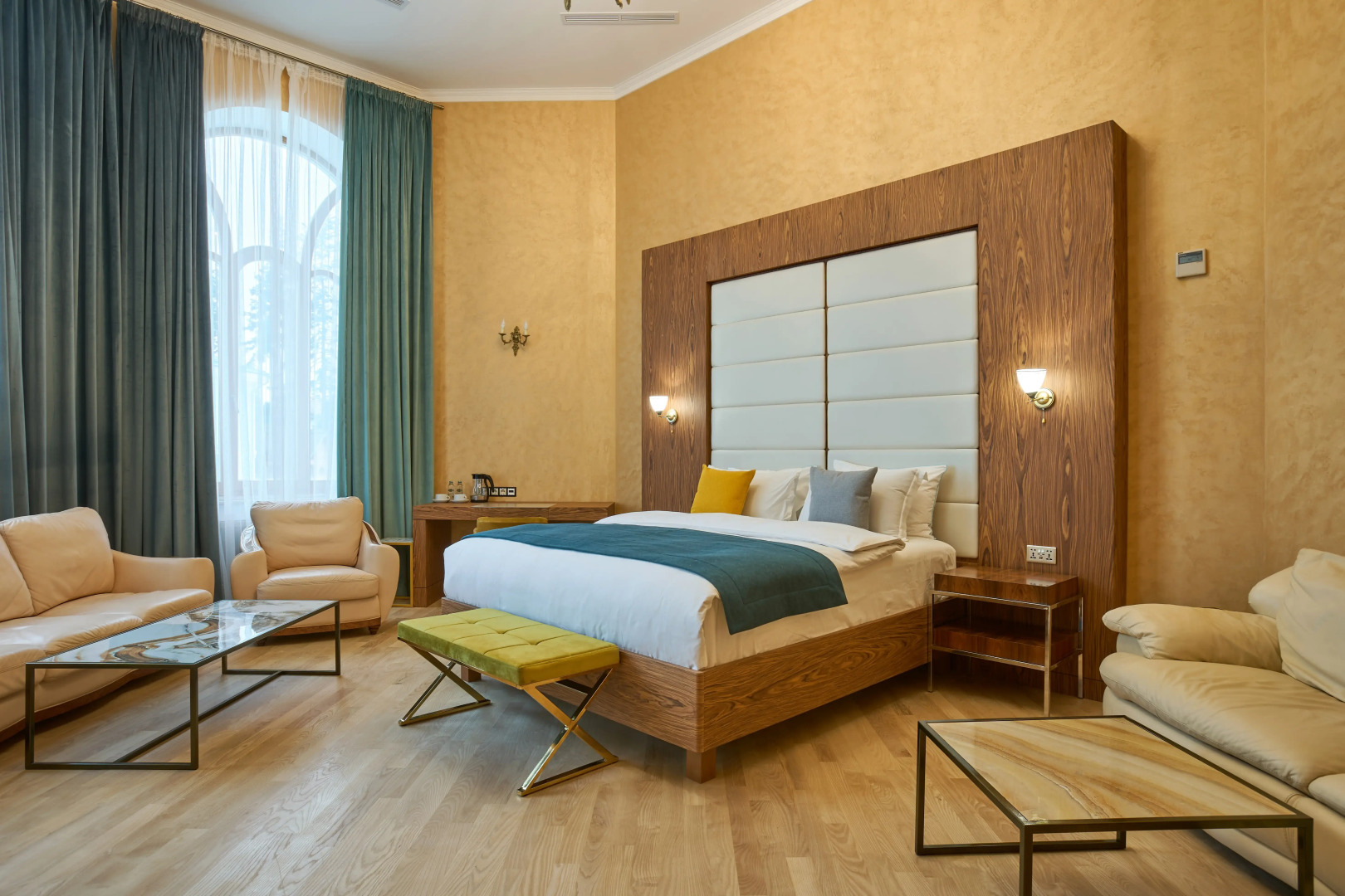 Отель Malakhovka Palace