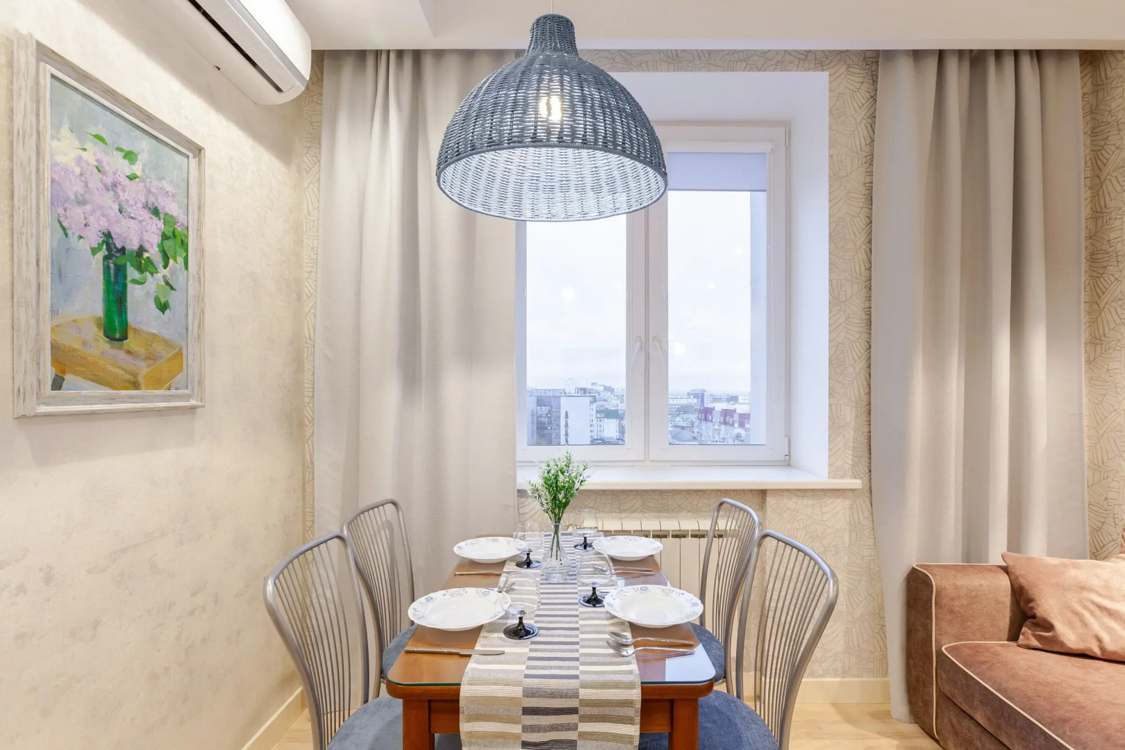 Апартаменты RentPlaza на набережной