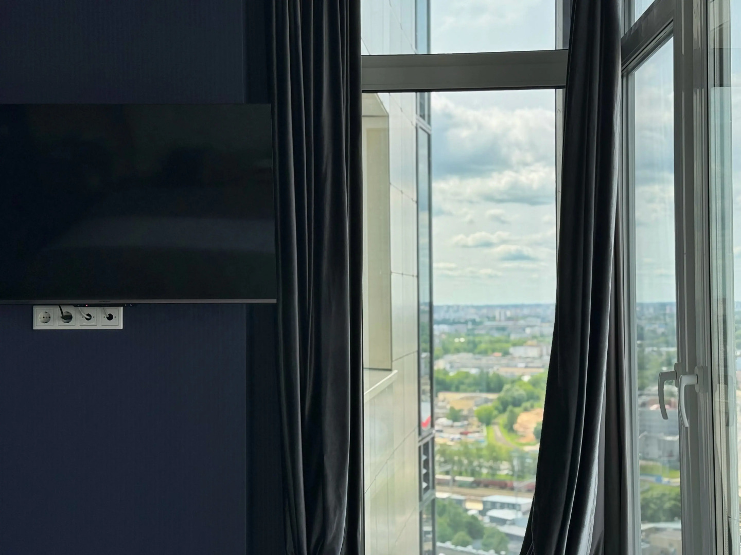 Апартаменты Lux Парус с Видом на Весь Минск