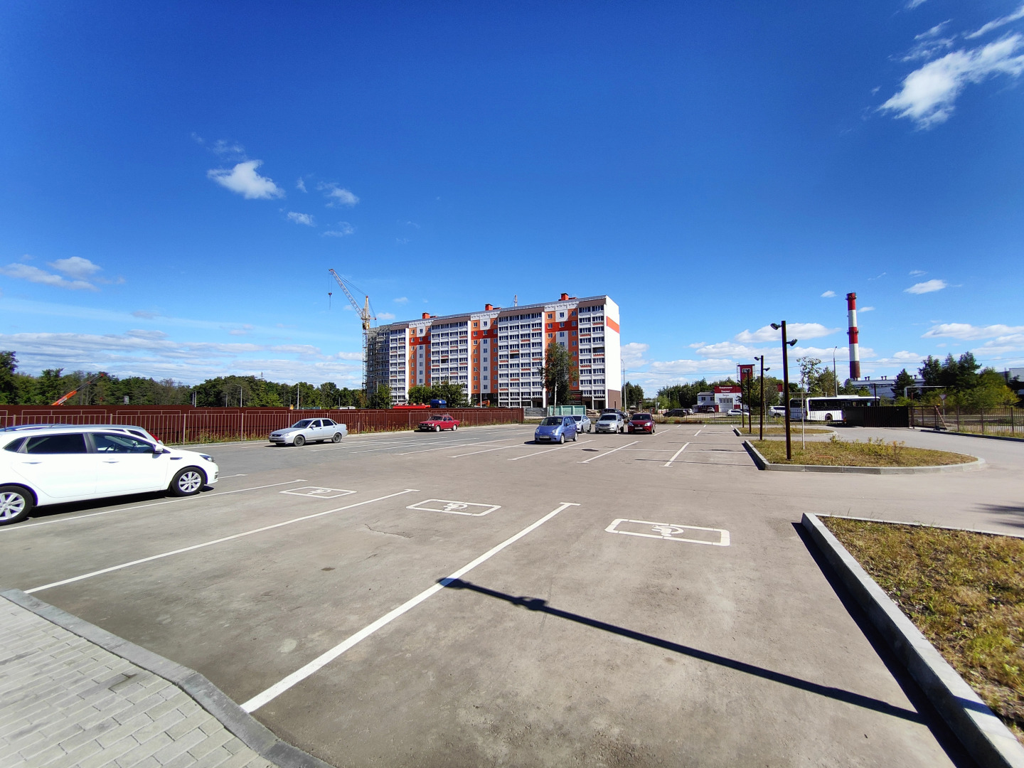 Квартира Просторная двухкомнатная квартира в элитном доме