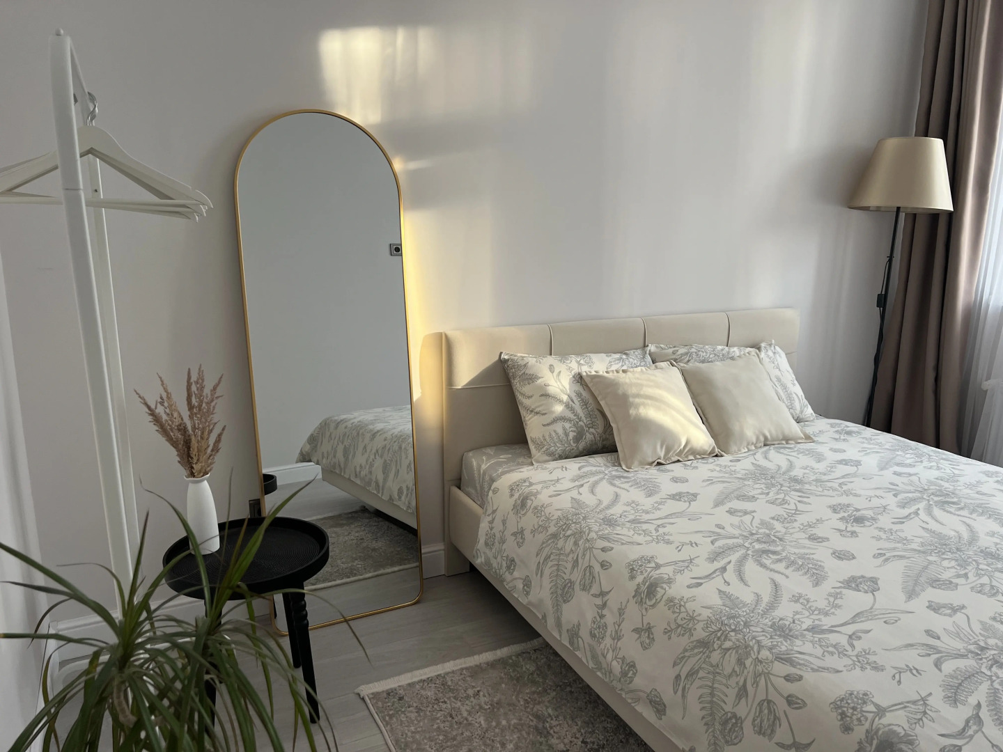 Апартаменты на Гризодубова - Западный Пляж