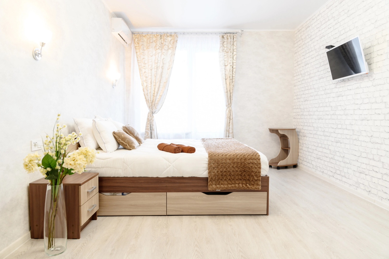 Апартаменты стильные в элитном жилом комплексе от LetoApart