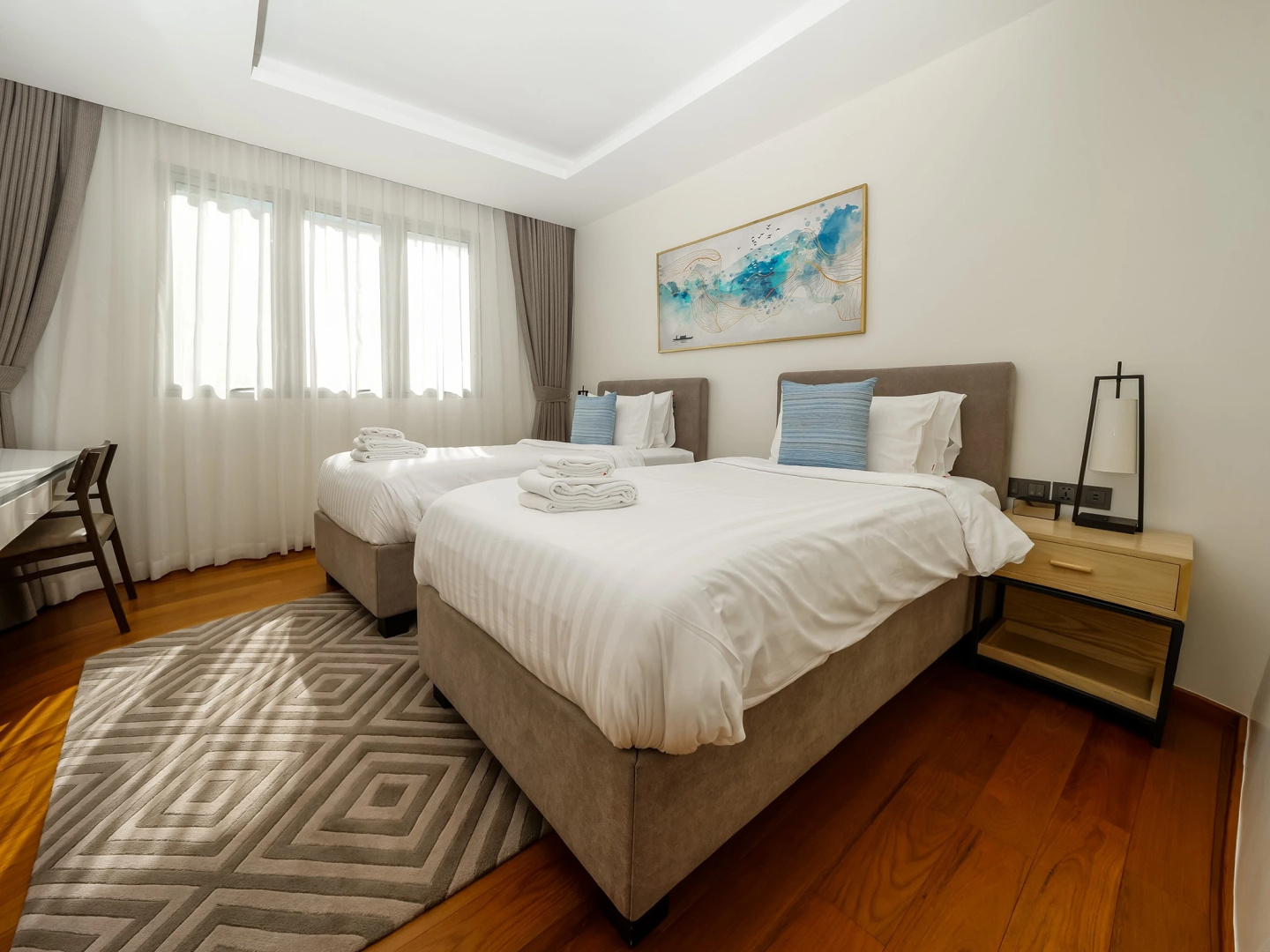 Прекрасные апартаменты с бассейном в Laguna Phuket