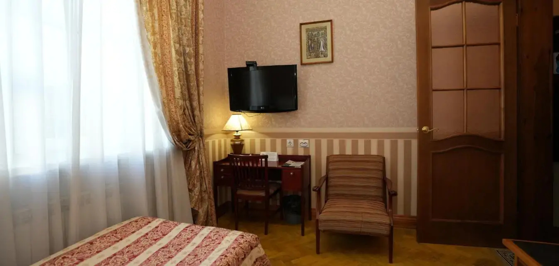 Отель Интурист