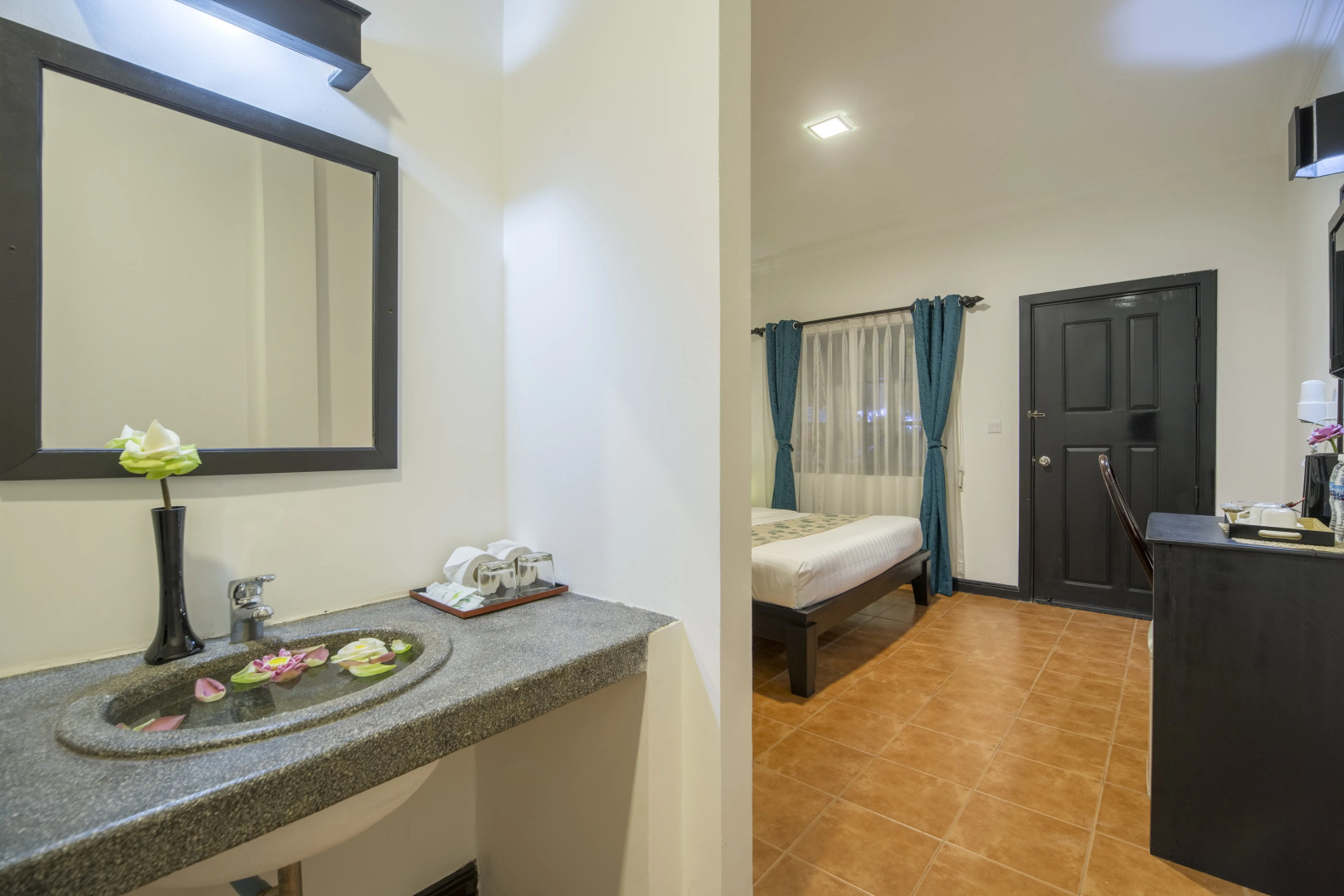 Отель Wind Boutique