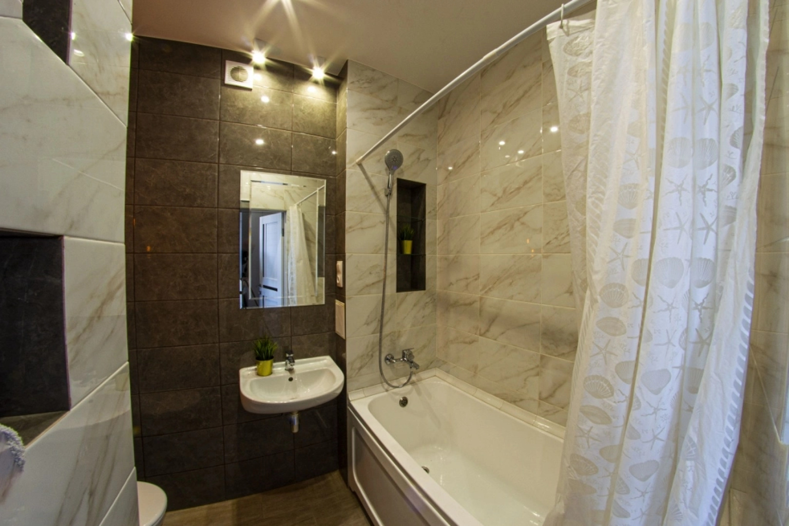 Апартаменты Красный Путь 103/4