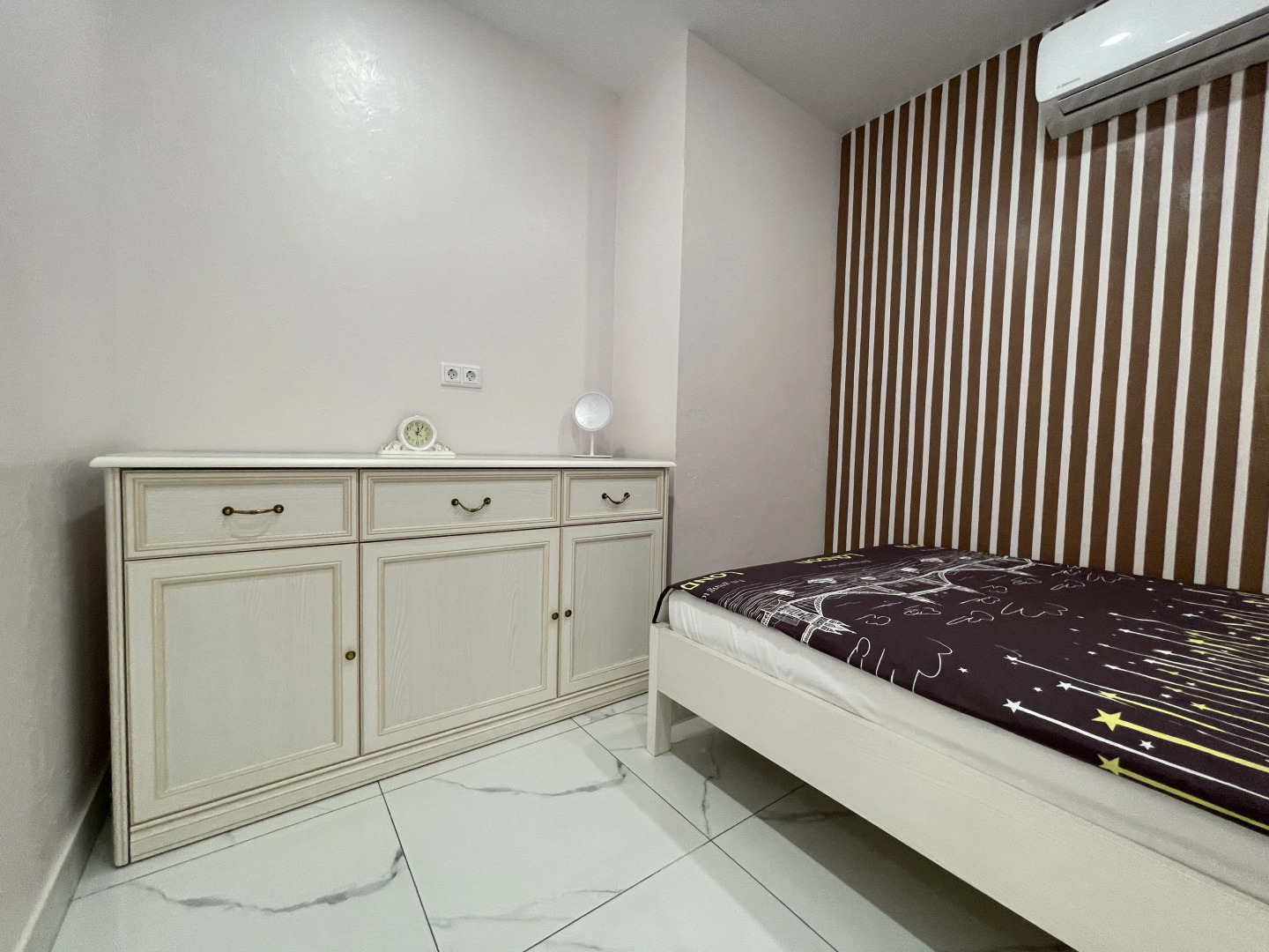 Квартира 2 комнатная на Морской Симфонии