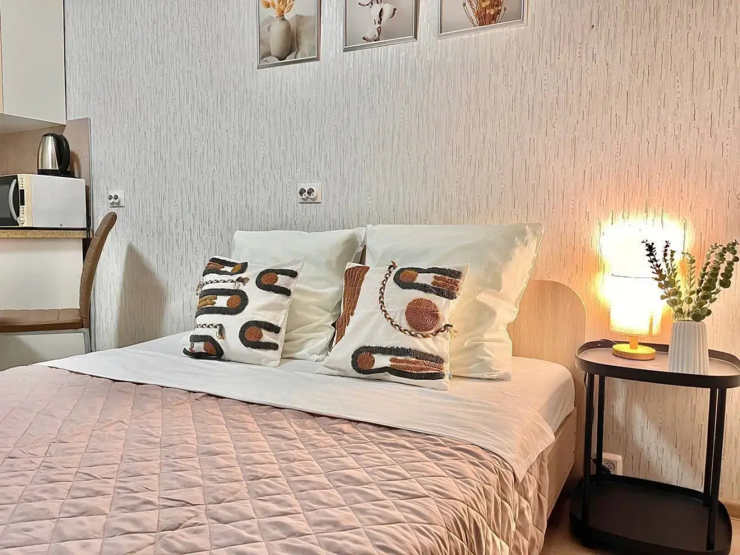 Апартаменты на Революции 52В