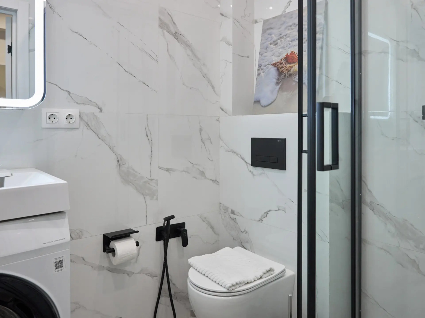 Квартира с боковым видом на море и горы в ЖК Каравелла Португалии