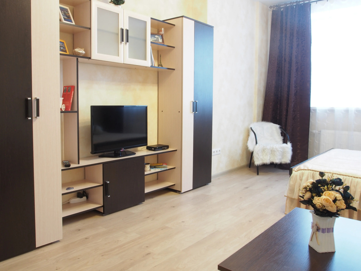 Апартаменты у метро Партизанская, улица Сурикова, д.3А