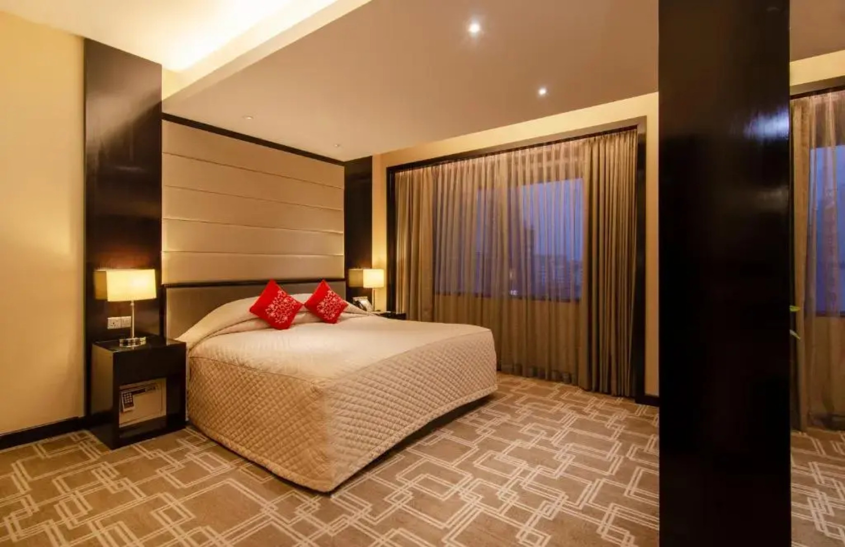 Отель Pan Pacific Sonargaon