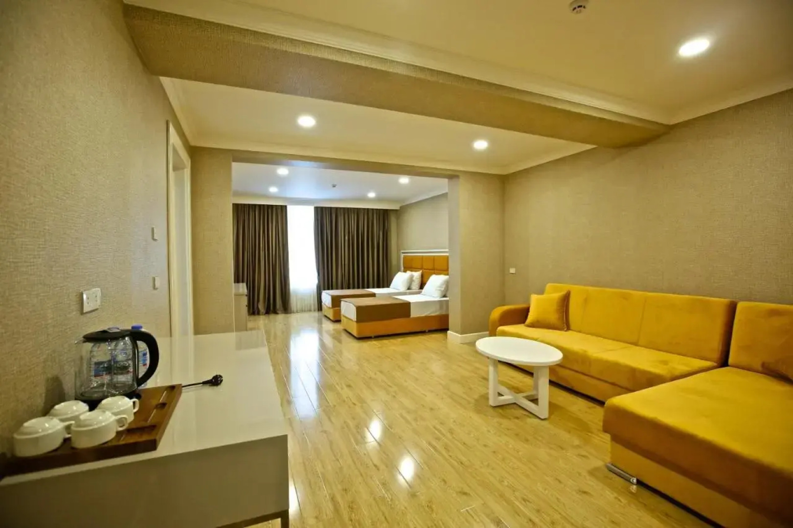 Отель Rusel Park