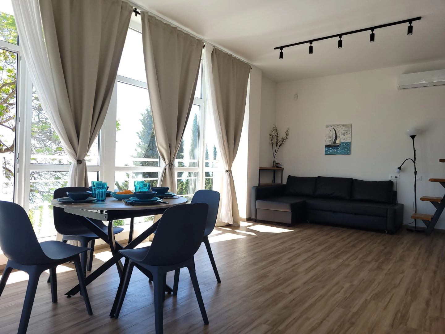 Апартаменты Неповторимый Вид