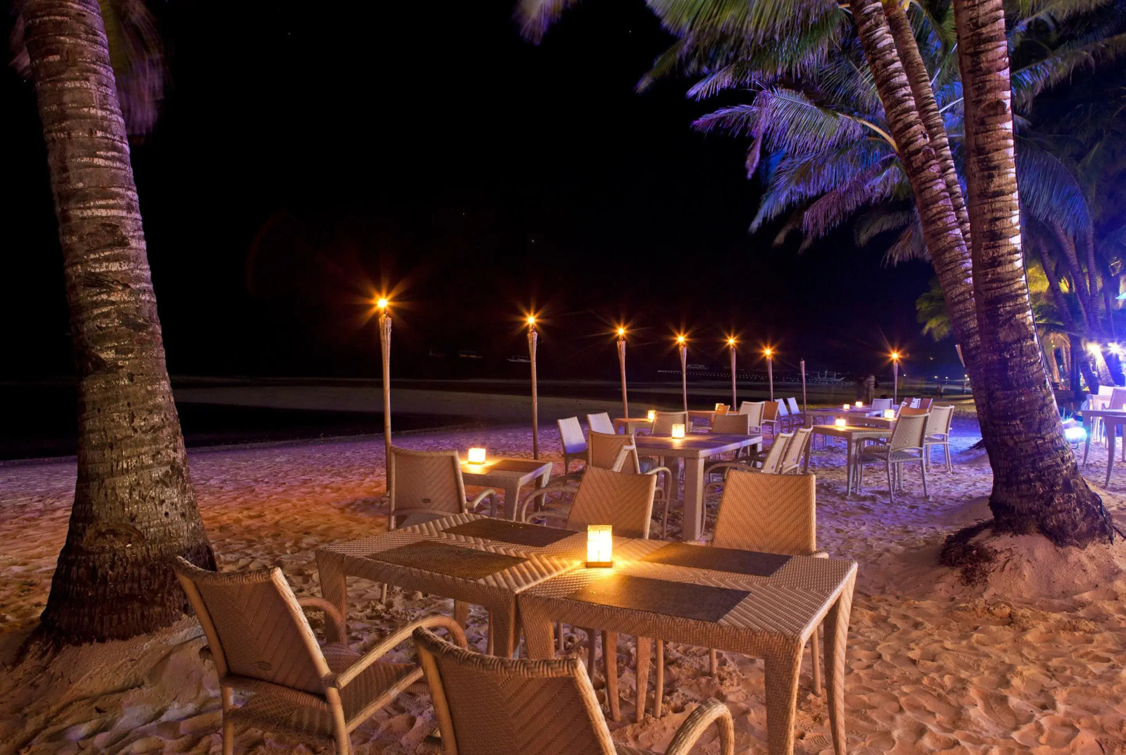 Курортный отель The District Boracay