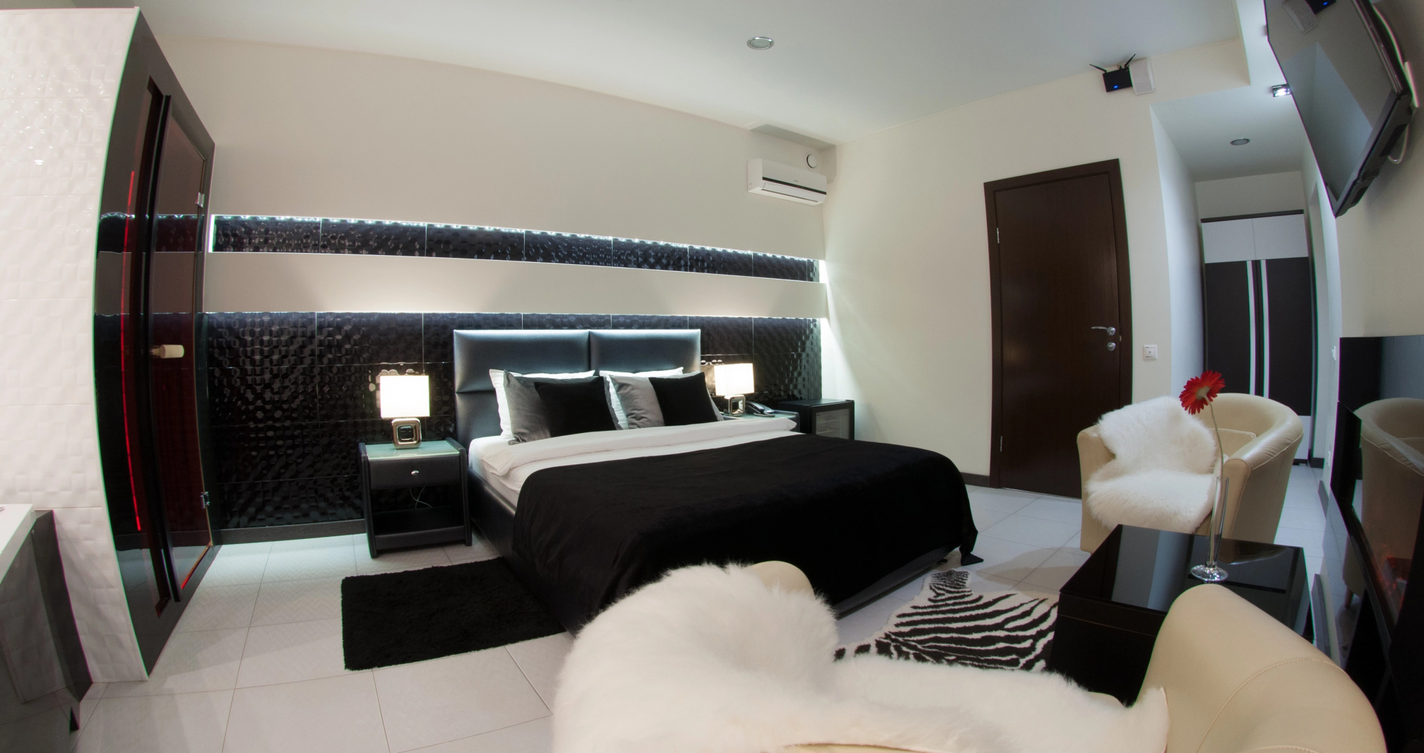 Мини-Отель Мистер Жулебин