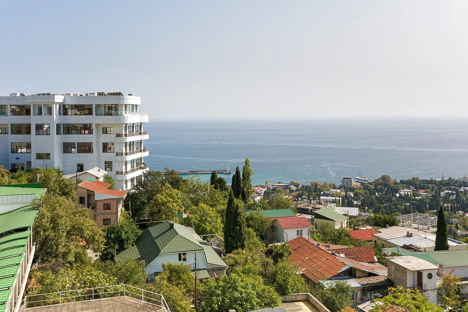 Апартаменты Щорса 42