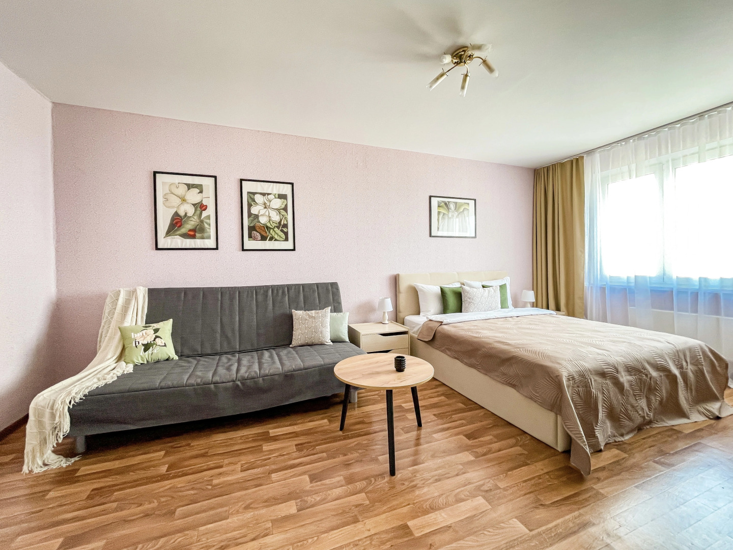 Квартира 2 Ночи на Мурата Ахеджака 22